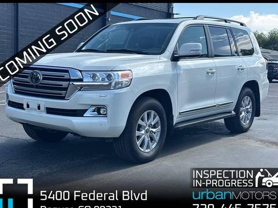 TOYOTA LAND CRUISER 2018 JTMCY7AJ0J4066077 image